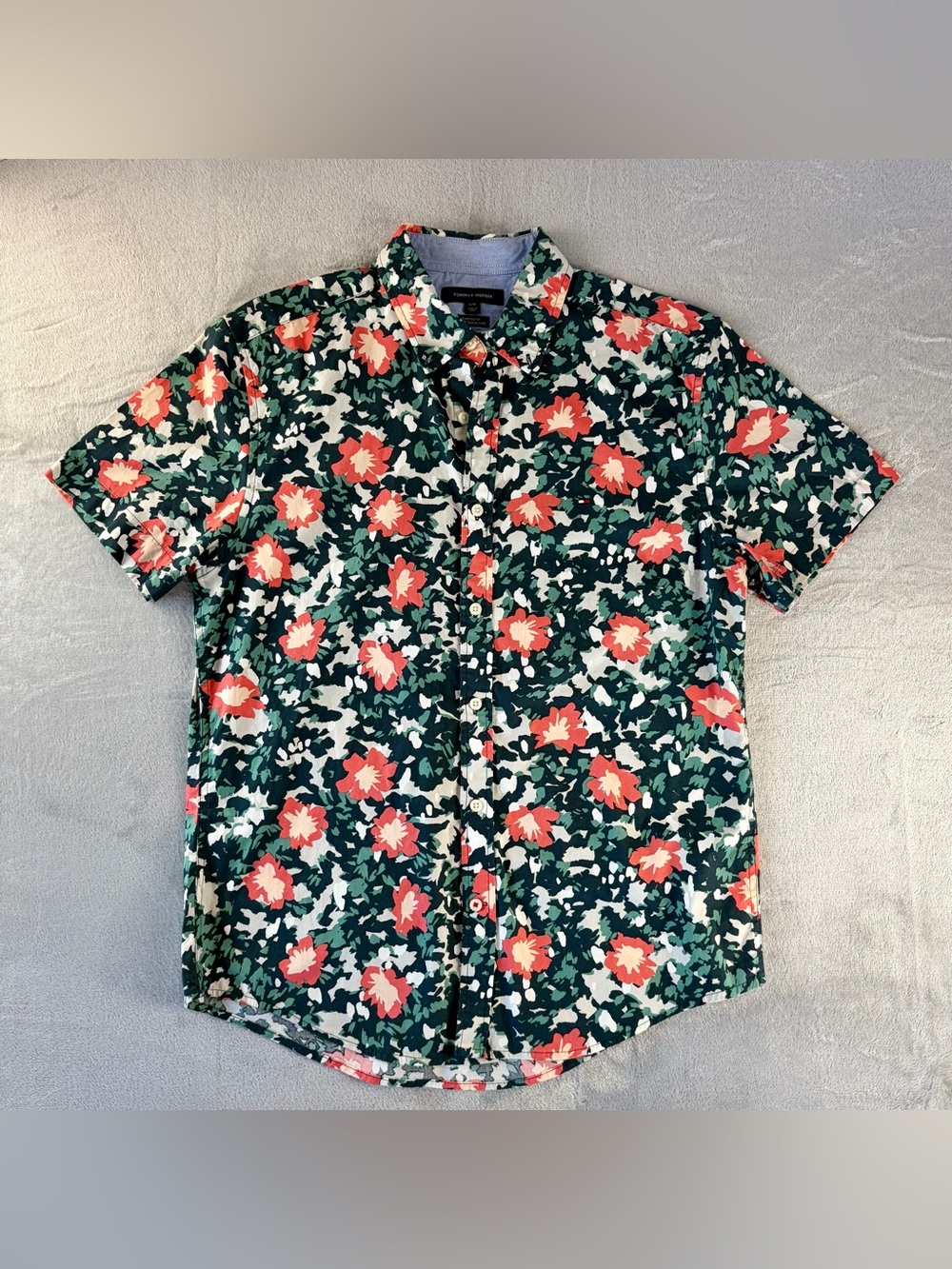 Eclectic Grandpa vibes Tommy Hilfiger Custom Fit floral button up shirt Size L
